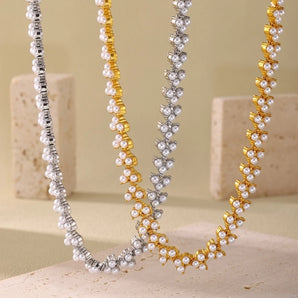 Vintage Geometric Pearl 18K Gold Necklace